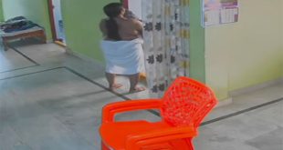 Chubby Mature Aunty Boobs Captured